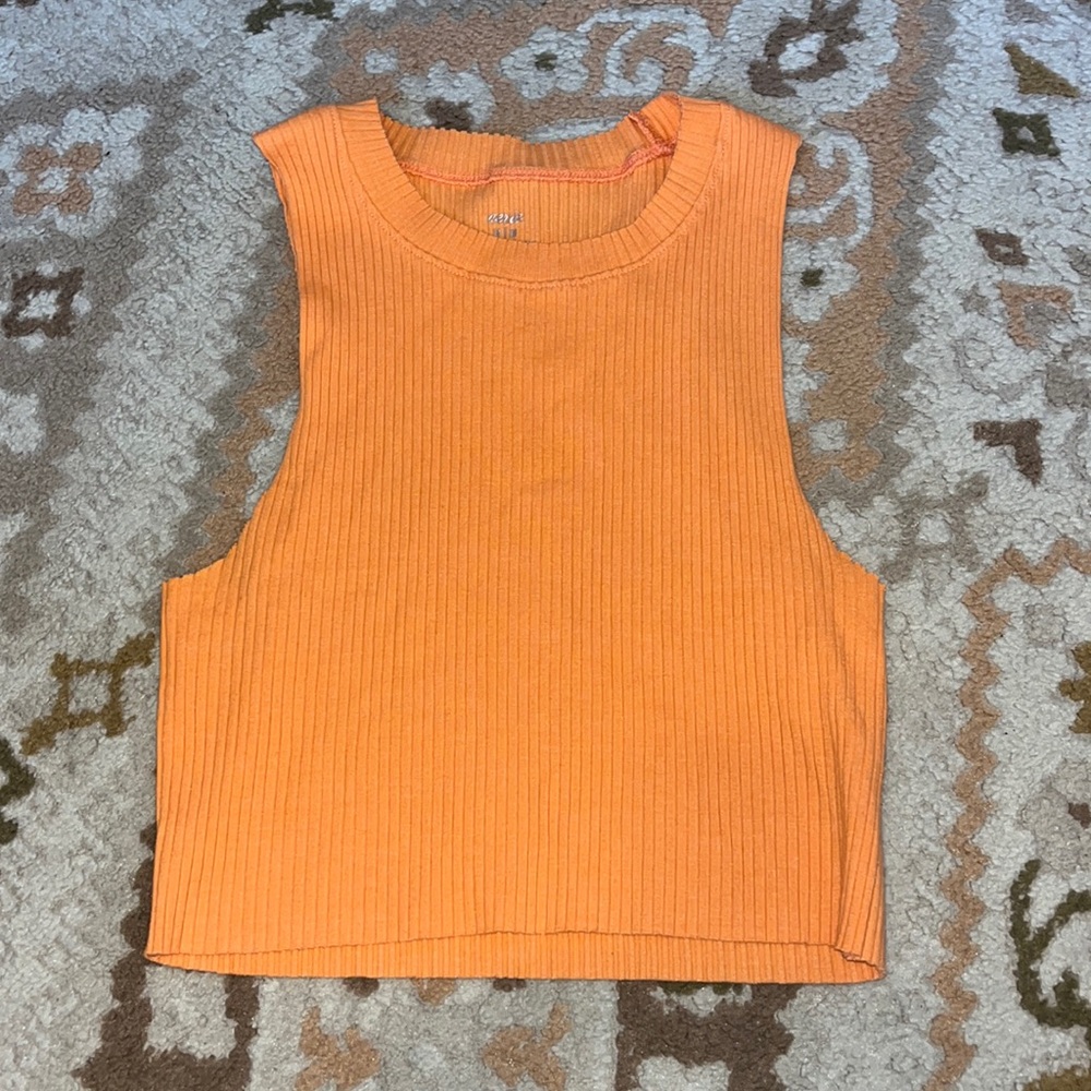 AERIE top